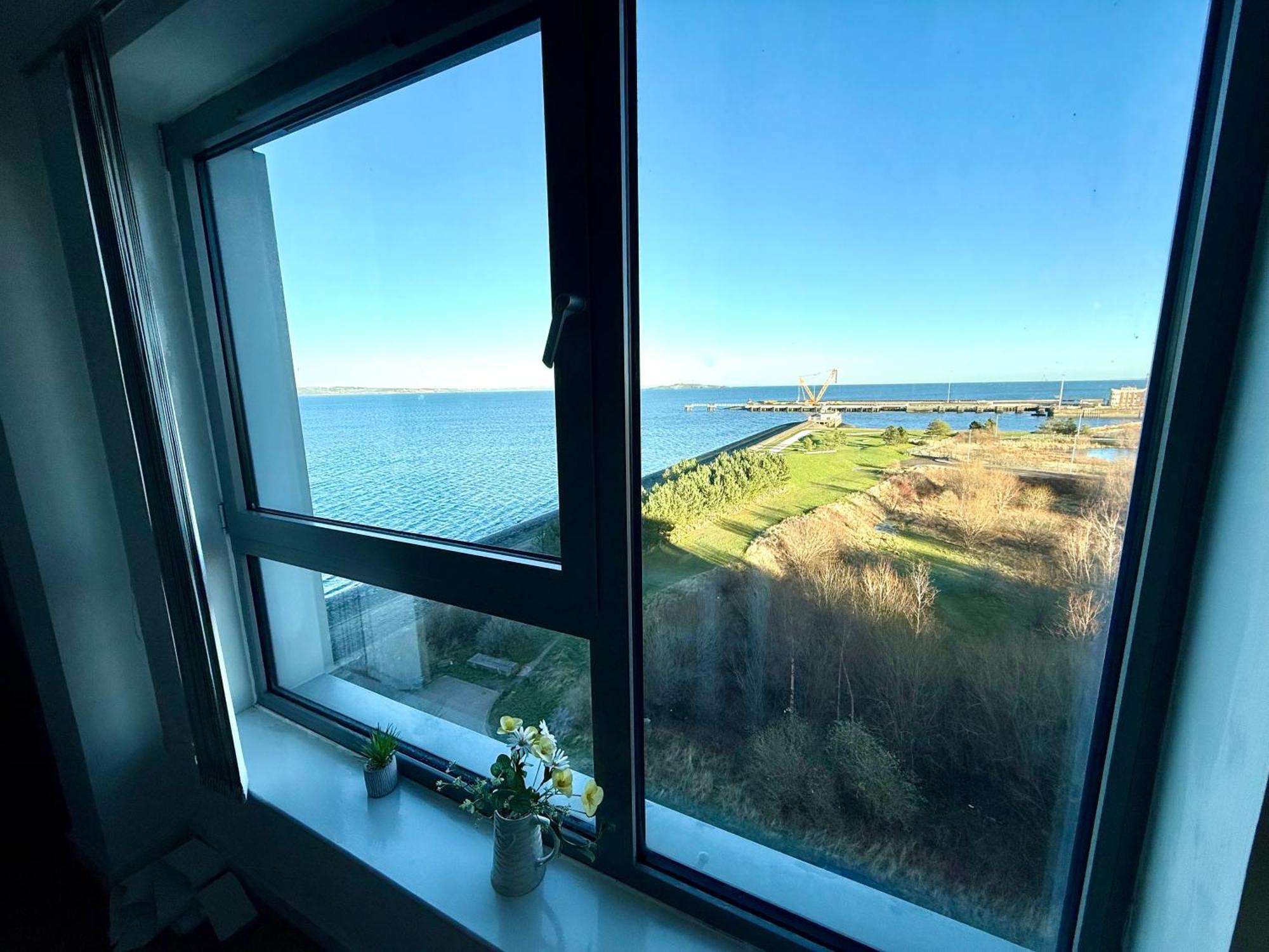 Britannia Ocean Park - Oceanfront And Sea View - Free Parking & Fast Wifi Appartement Édimbourg